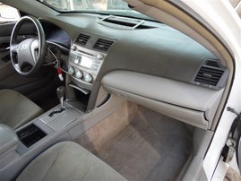 2007 TOYOTA CAMRY LE WHITE 2.4 AT Z20179